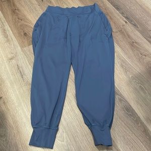 Women’s High-Rise Yoga Tapered Joggers 26”